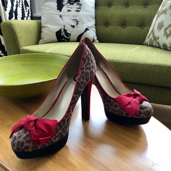 Guess Leopard Print Red Bow Heels Size 10 - Picture 5 of 14